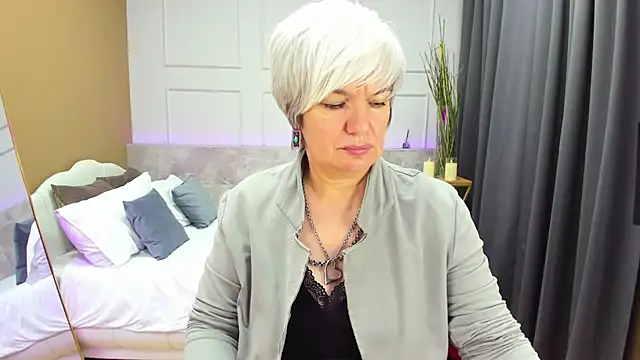 CarmenSoft online show from 02-03-25, 03:20