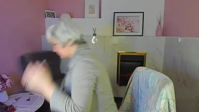 CarmenSoft online show from 02-06-25, 04:10