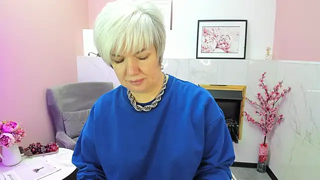 CarmenSoft online show from 09-14-25, 08:41