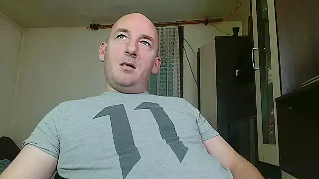 Johan   Barker online show from 12-29-24, 04:30