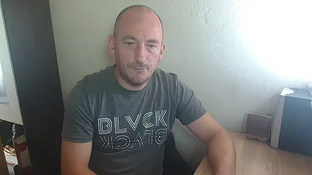 Johan   Barker online show from 09-30-25, 10:42