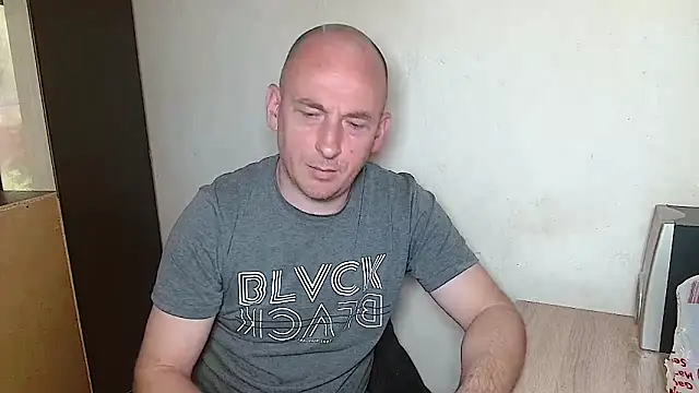 Johan   Barker online show from 04-21-26, 10:43