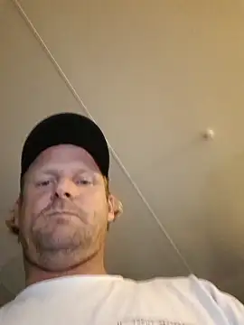 neeko 69 online show from 05-19-26, 05:47