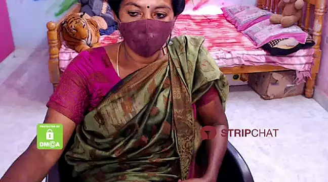 Snapshot of Novapol chatting on 01-26-25, 05:44 Novapol online show from 01-26-25, 05:44