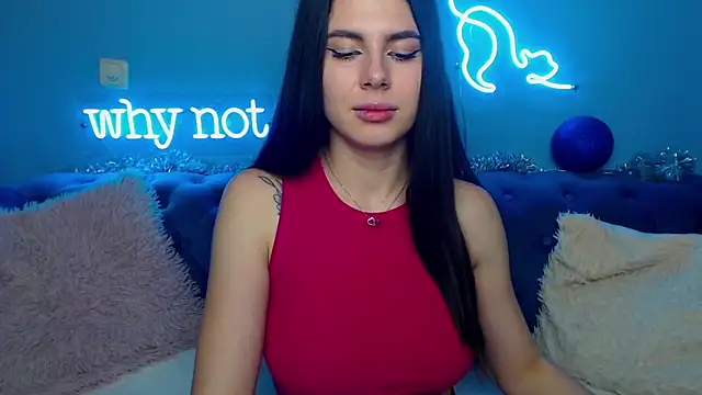Snapshot of ViollinaLove chatting on 01-12-25, 08:46 ViollinaLove online show from 01-12-25, 08:46
