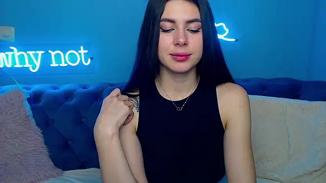 Snapshot of ViollinaLove chatting on 01-17-25, 08:45 ViollinaLove online show from 01-17-25, 08:45