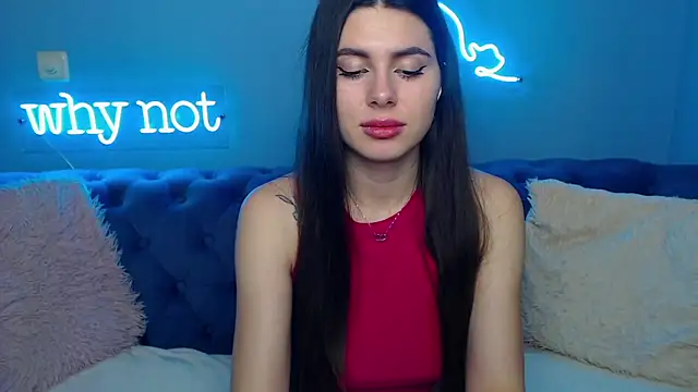Snapshot of ViollinaLove chatting on 01-19-25, 08:50 ViollinaLove online show from 01-19-25, 08:50