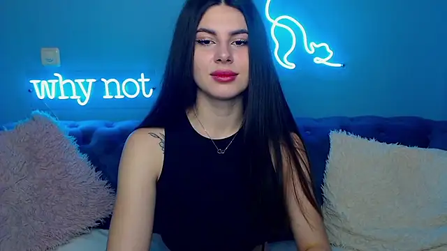 Snapshot of ViollinaLove chatting on 01-27-25, 05:47 ViollinaLove online show from 01-27-25, 05:47