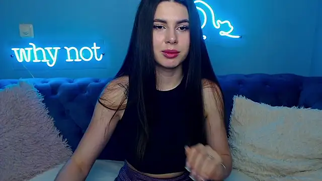 Snapshot of ViollinaLove chatting on 01-27-25, 10:27 ViollinaLove online show from 01-27-25, 10:27