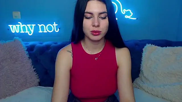 Snapshot of ViollinaLove chatting on 01-28-25, 08:47 ViollinaLove online show from 01-28-25, 08:47