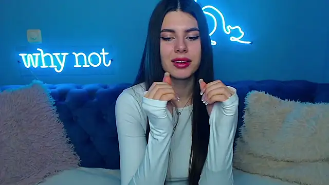 Snapshot of ViollinaLove chatting on 01-31-25, 11:56 ViollinaLove online show from 01-31-25, 11:56
