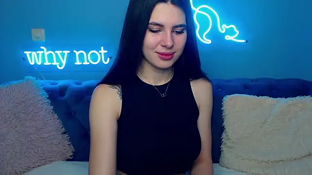 Snapshot of ViollinaLove chatting on 02-01-25, 05:39 ViollinaLove online show from 02-01-25, 05:39