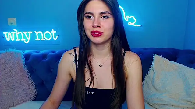 Snapshot of ViollinaLove chatting on 02-11-25, 11:54 ViollinaLove online show from 02-11-25, 11:54
