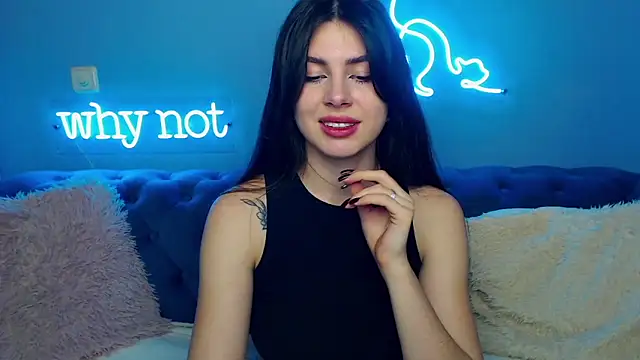 Snapshot of ViollinaLove chatting on 03-02-25, 08:38 ViollinaLove online show from 03-02-25, 08:38