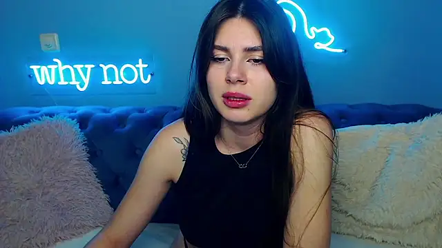 Snapshot of ViollinaLove chatting on 03-02-25, 05:47 ViollinaLove online show from 03-02-25, 05:47