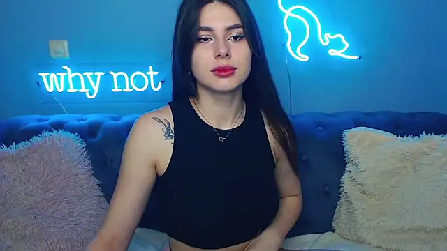 Snapshot of ViollinaLove chatting on 03-14-25, 05:38 ViollinaLove online show from 03-14-25, 05:38