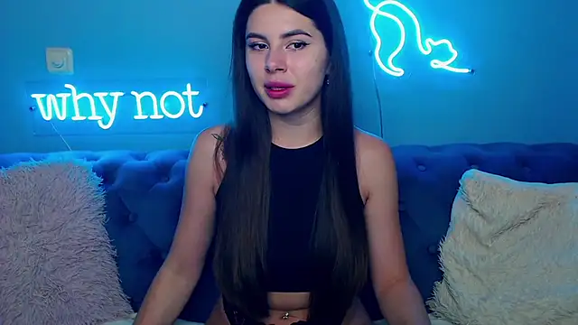 Snapshot of ViollinaLove chatting on 10-11-25, 04:44 ViollinaLove online show from 10-11-25, 04:44