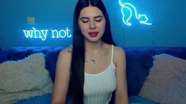 ViollinaLove online show from 02-09-26, 05:44