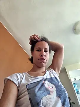 Snapshot of AaliyahHarris chatting on 05-06-26, 05:57 AaliyahHarris online show from 05-06-26, 05:57