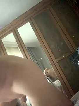 Snapshot of Otuzbiryazari chatting on 09-14-25, 01:10 Otuzbiryazari online show from 09-14-25, 01:10