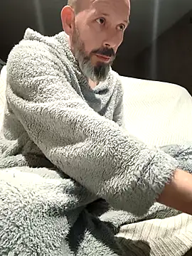 207RCCam online show from 02-15-26, 10:17