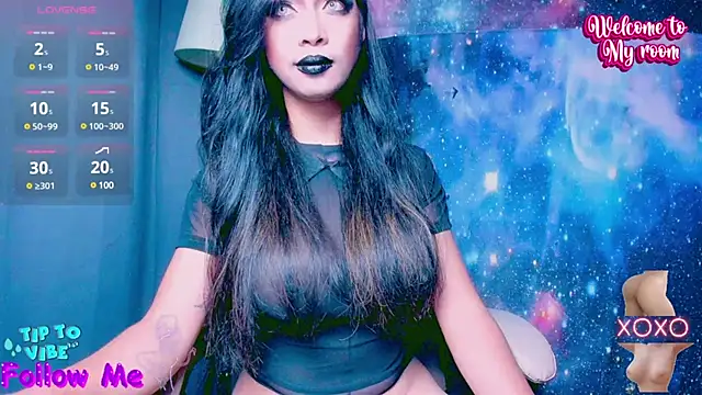 Snapshot of XXsexylongcockXX chatting on 03-19-25, 08:43 XXsexylongcockXX online show from 03-19-25, 08:43