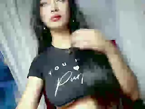 Snapshot of XXsexylongcockXX chatting on 11-09-25, 10:41 XXsexylongcockXX online show from 11-09-25, 10:41