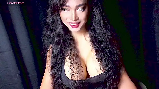 Snapshot of XXsexylongcockXX chatting on 03-13-26, 10:27 XXsexylongcockXX online show from 03-13-26, 10:27