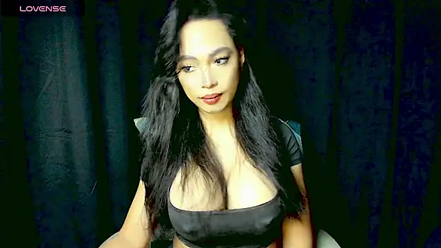 XXsexylongcockXX online show from 07-11-26, 07:27