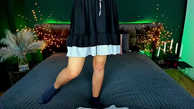 Rebecca Diamond online show from 02-25-26, 06:56