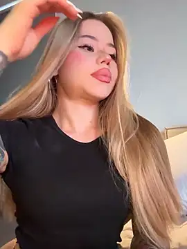 curchez  online show from 03-26-26, 09:20