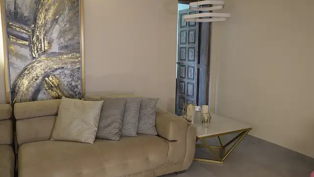 Snapshot of AbellaCroft chatting on 03-04-26, 01:17 AbellaCroft online show from 03-04-26, 01:17