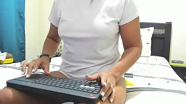 mara2020 69 online show from 12-16-25, 12:32