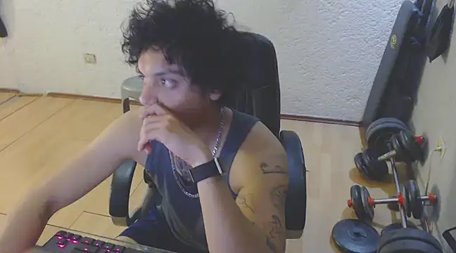 GruesoMexico online show from 03-19-25, 04:47