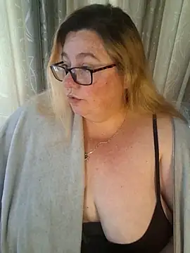 Iceprincess2bad4u online show from 04-27-26, 06:11