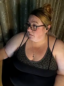 Iceprincess2bad4u online show from 06-12-26, 06:07