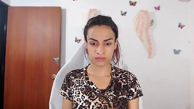 Snapshot of angie_tssex chatting on 03-09-25, 01:04 angie tssex online show from 03-09-25, 01:04