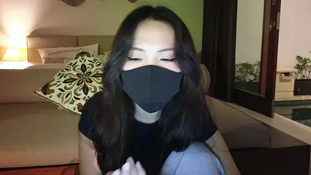 Snapshot of TammiLou chatting on 02-27-25, 03:05 TammiLou online show from 02-27-25, 03:05