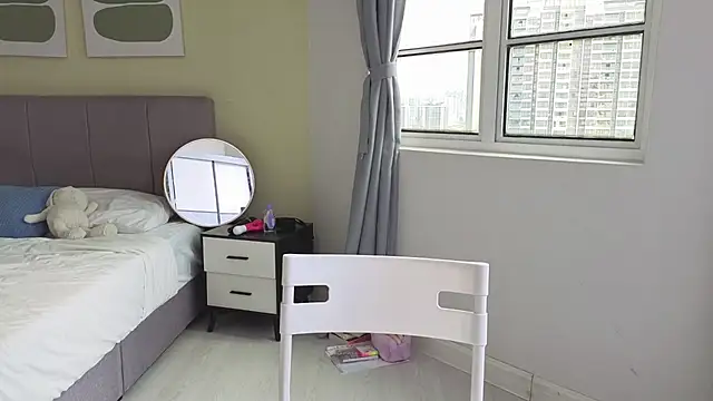 Snapshot of TammiLou chatting on 11-19-25, 06:24 TammiLou online show from 11-19-25, 06:24