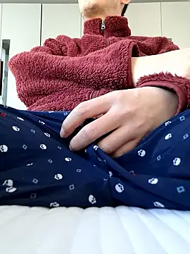 Snapshot of Ssk10N chatting on 02-19-26, 08:32 Ssk10N online show from 02-19-26, 08:32