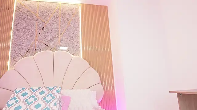 mssburbuja online show from 11-05-25, 03:06