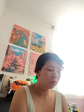 Haru Queenn online show from 10-24-25, 09:00