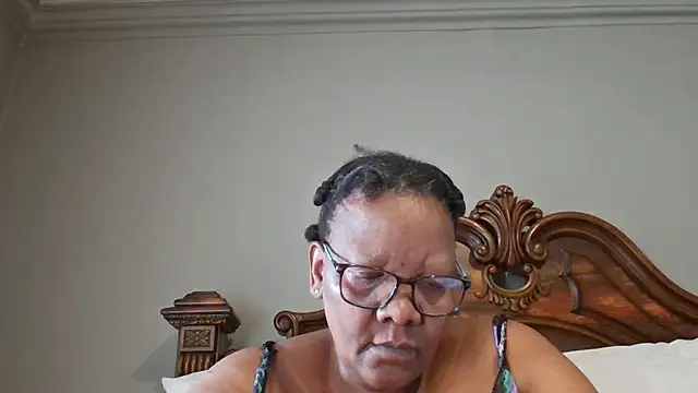 Snapshot of SEXYBOOBSNASS chatting on 01-11-25, 05:52 SEXYBOOBSNASS online show from 01-11-25, 05:52