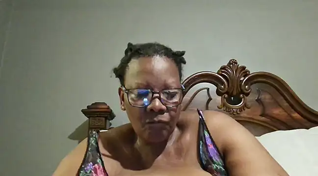 Snapshot of SEXYBOOBSNASS chatting on 01-14-25, 07:32 SEXYBOOBSNASS online show from 01-14-25, 07:32