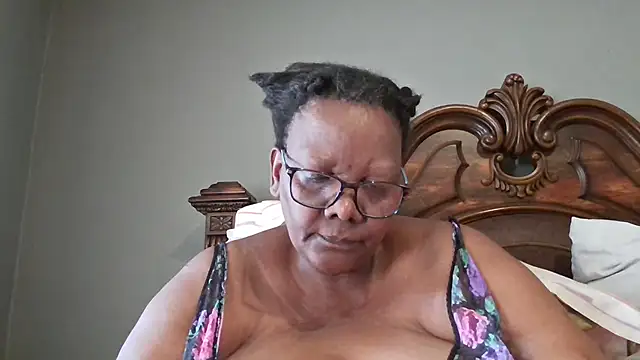 Snapshot of SEXYBOOBSNASS chatting on 01-20-25, 08:30 SEXYBOOBSNASS online show from 01-20-25, 08:30