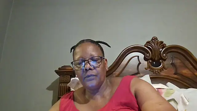 Snapshot of SEXYBOOBSNASS chatting on 01-21-25, 08:43 SEXYBOOBSNASS online show from 01-21-25, 08:43