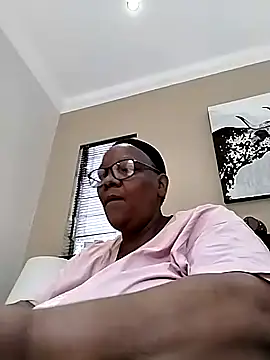 Snapshot of SEXYBOOBSNASS chatting on 09-28-25, 08:52 SEXYBOOBSNASS online show from 09-28-25, 08:52