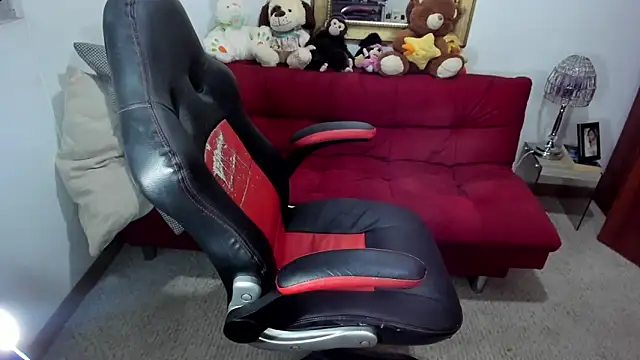 NicolettColin online show from 12-03-24, 10:51