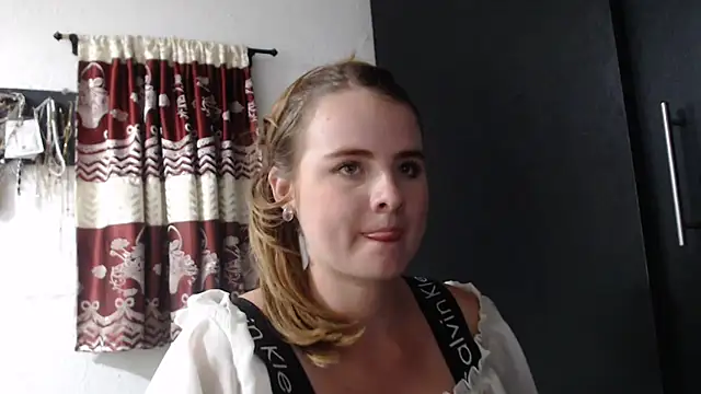 HellenMiyer1111 online show from 09-11-25, 02:11