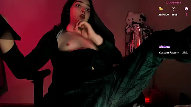 YsabellViveris online show from 04-25-26, 05:21